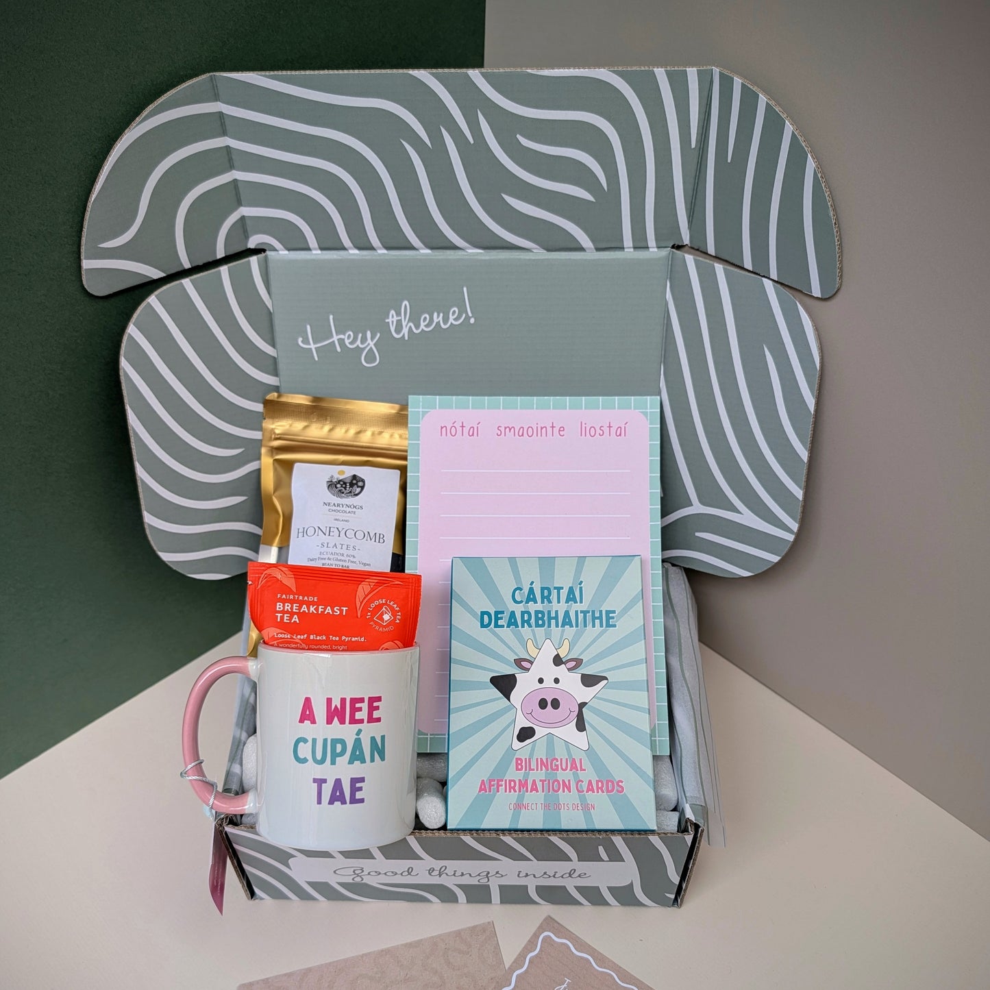 Cupán Tae Box | Ready To Go Gift Box
