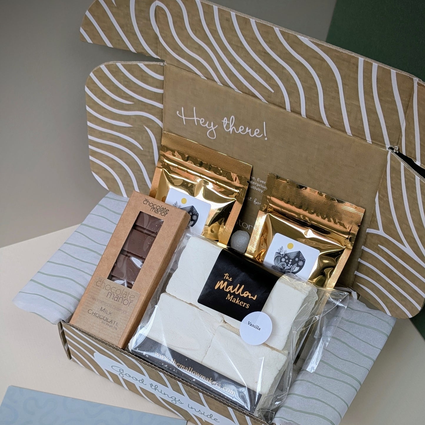 Hot Chocolate Essentials | Ready To Go Gift Box
