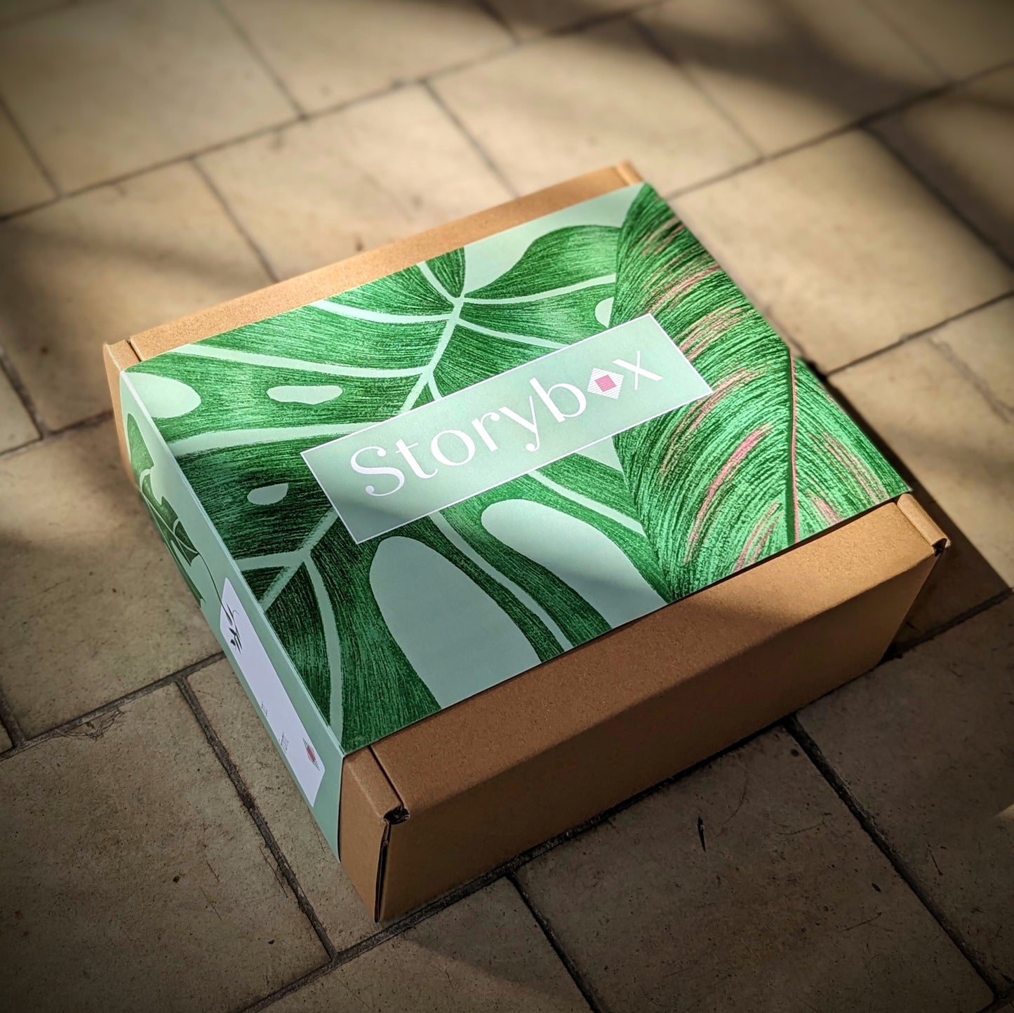 do your bit kit box leaf design by majukooo art