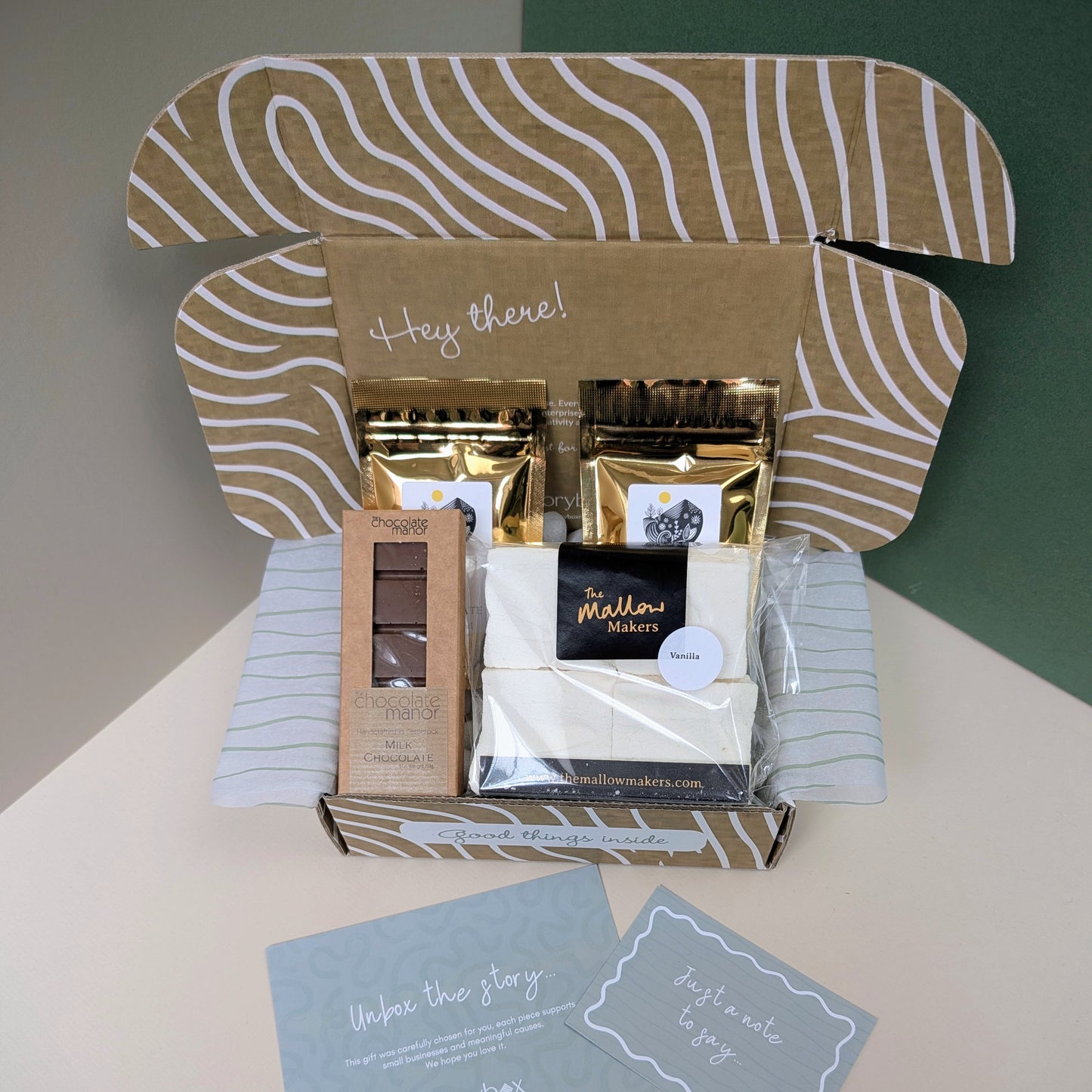 Hot Chocolate Essentials | Ready To Go Gift Box